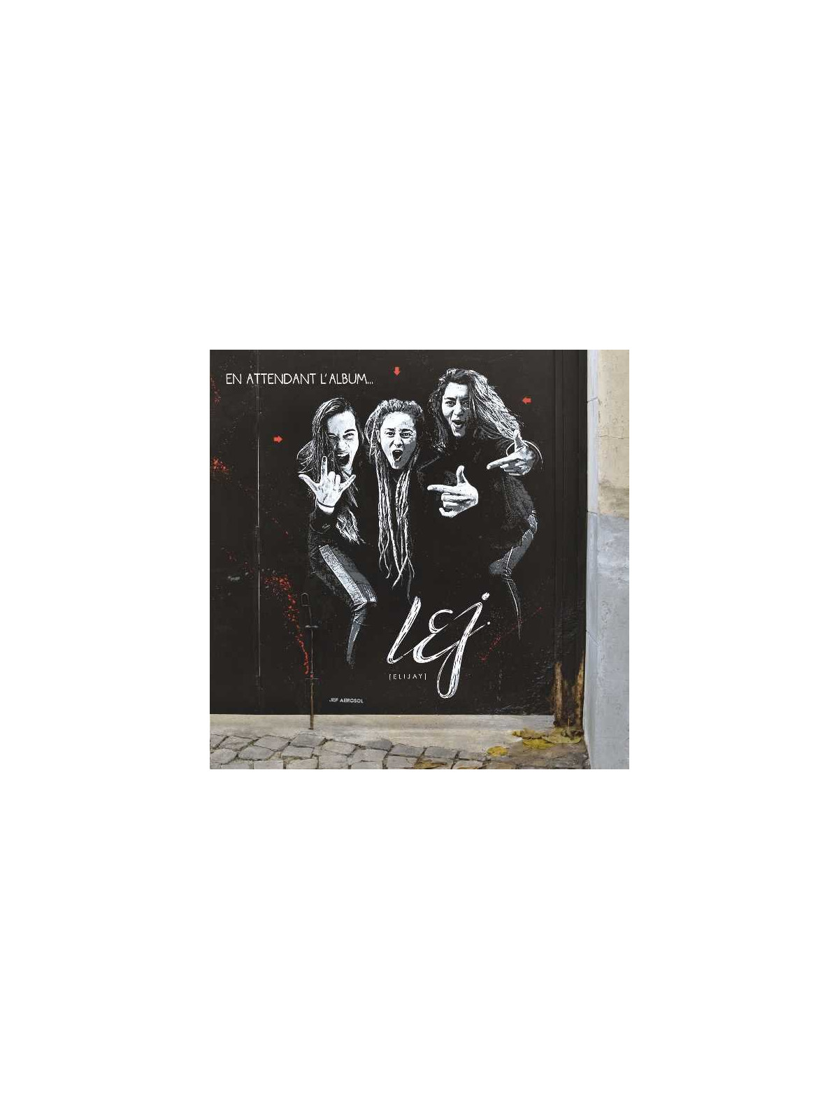 En attendant l'album